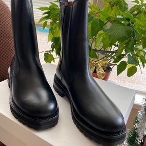 BRAND NEW! European Brand pure Leather Boots